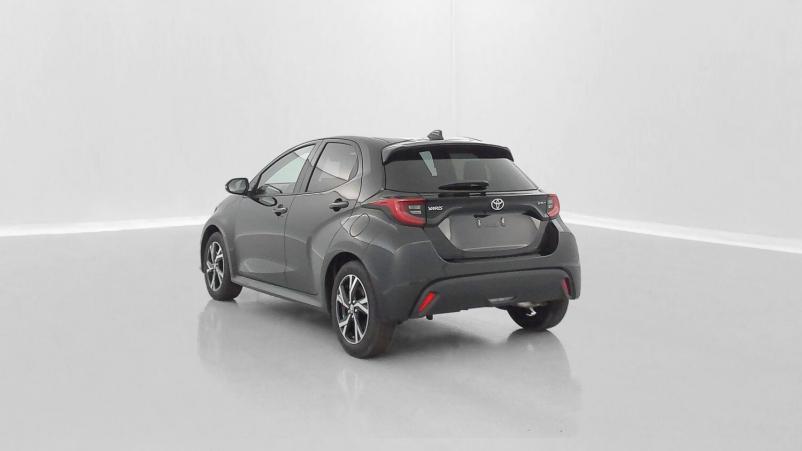 Vente en ligne Toyota Yaris Yaris Hybride 116h Design e-CVT au prix de 25 700 €