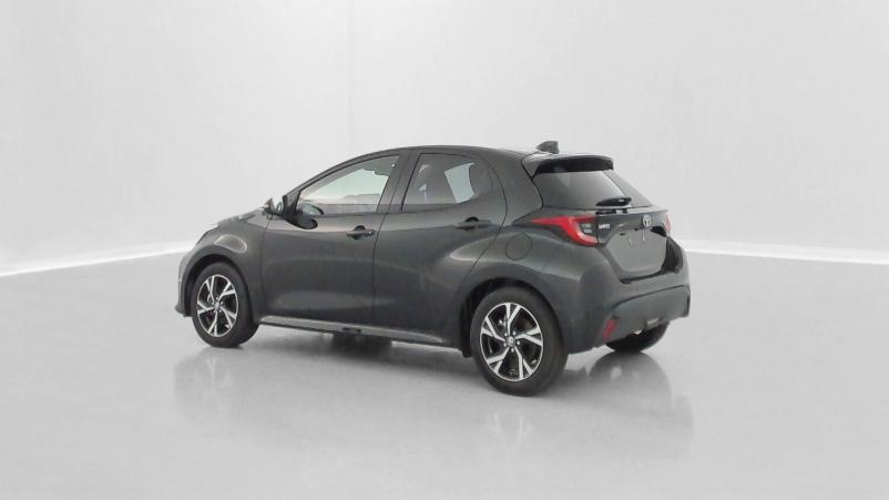 Vente en ligne Toyota Yaris Yaris Hybride 116h Design e-CVT au prix de 25 700 €