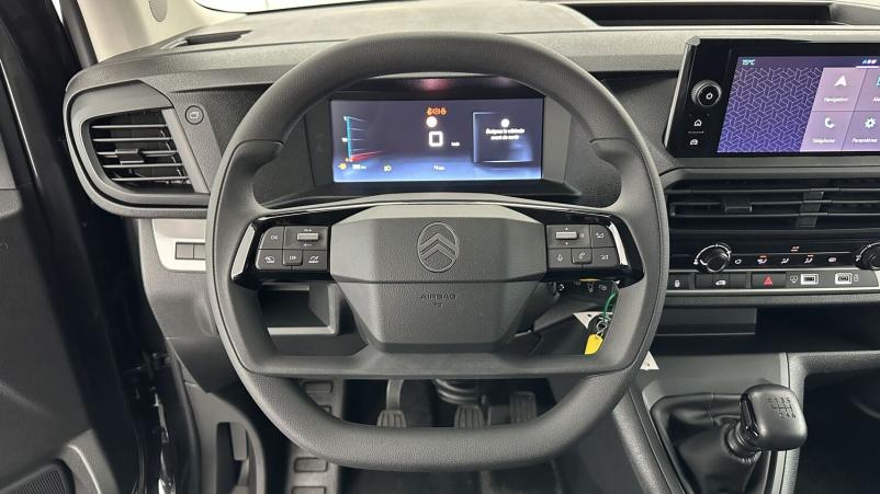 Vente en ligne Citroën Jumpy Fourgon Jumpy M 2.0 BlueHDi 145ch au prix de 30 900 €
