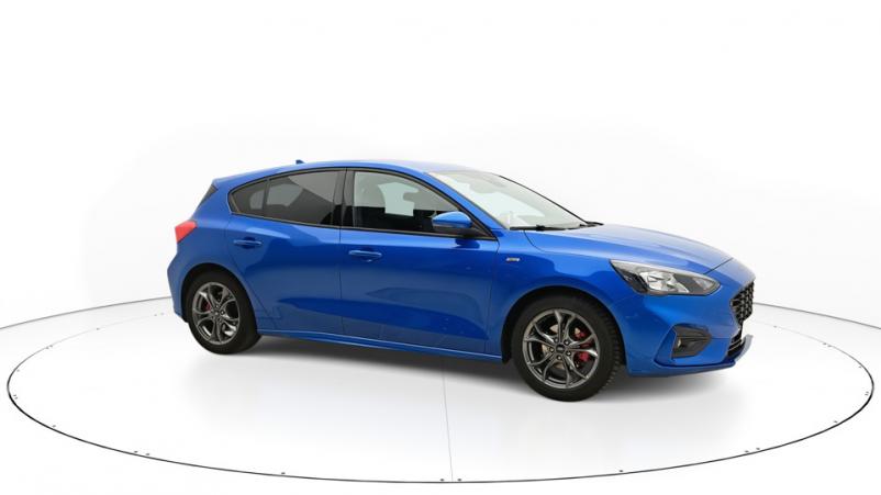 Vente en ligne Ford Focus 5P 1.0 EcoBoost mHEV 155ch Manuelle/6 St-line x au prix de 19 390 €