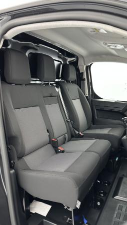 Vente en ligne Citroën Jumpy Fourgon Jumpy M 2.0 BlueHDi 145ch au prix de 30 900 €