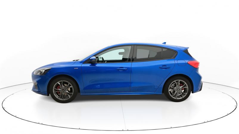 Vente en ligne Ford Focus 5P 1.0 EcoBoost mHEV 155ch Manuelle/6 St-line x au prix de 19 390 €