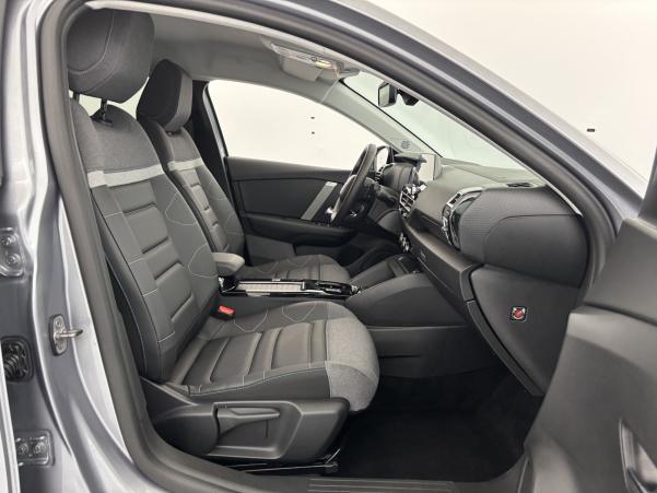 Vente en ligne Citroën C4 1.2 PureTech 130ch MAX Automatique au prix de 18 990 €