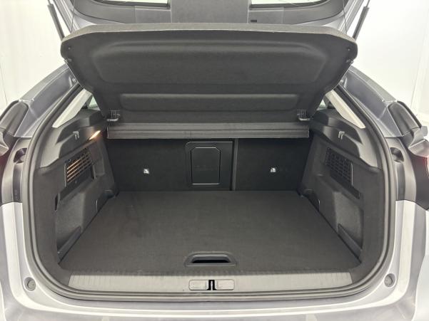 Vente en ligne Citroën C4 1.2 PureTech 130ch MAX Automatique au prix de 18 990 €