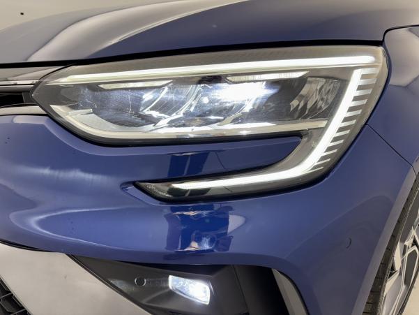 Vente en ligne Renault Megane 1.6 E-Tech Plug-in 160ch RS Line + Toit ouvrant au prix de 20 990 €