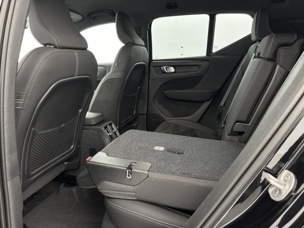 Vente en ligne Volvo XC40 T4 Recharge 129 + 82ch Start DCT 7 au prix de 33 990 €