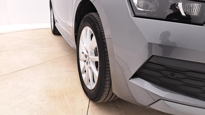 Vente en ligne Skoda Kamiq  1.0 TSI 110ch Automatique/7 Style au prix de 23 150 €