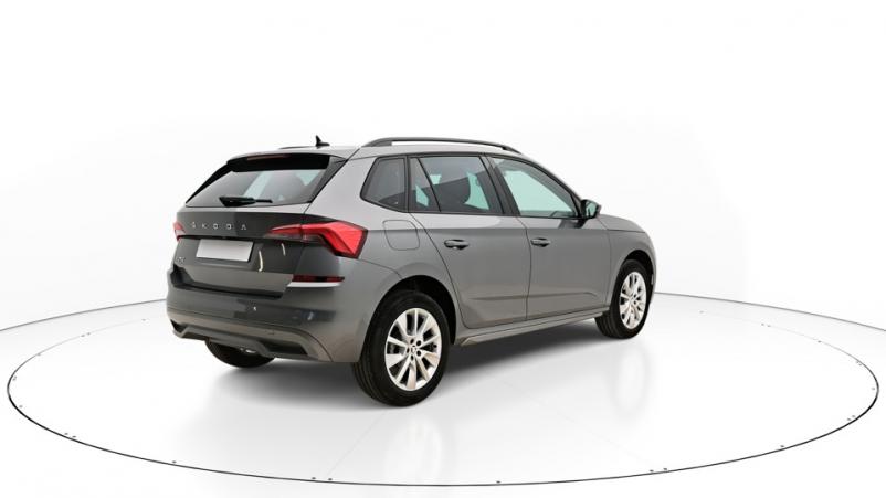 Vente en ligne Skoda Kamiq  1.0 TSI 110ch Automatique/7 Style au prix de 23 150 €