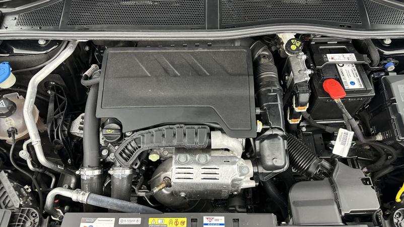 Vente en ligne Peugeot 408 408 1.2 PureTech 130ch Allure Pack EAT8 au prix de 25 010 €