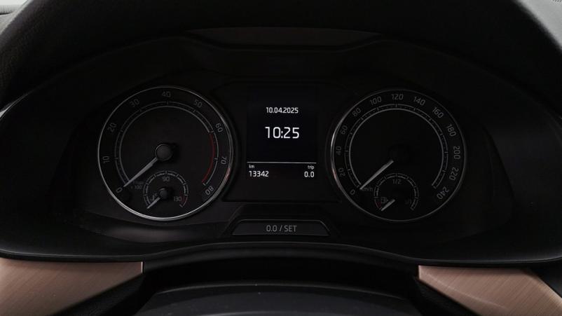 Vente en ligne Skoda Kamiq  1.0 TSI 110ch Automatique/7 Style au prix de 23 150 €