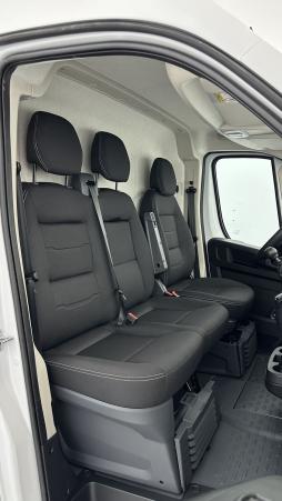 Vente en ligne Peugeot Boxer Fourgon Boxer II L2H2 3.5 2.2 BlueHDi 140ch au prix de 31 380 €