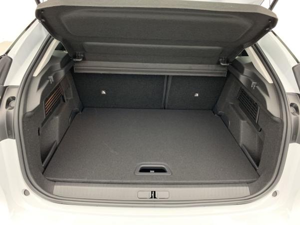 Vente en ligne Citroën C4 PureTech 130 EAT8 Plus au prix de 20 680 €