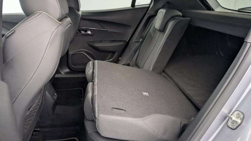 Vente en ligne Peugeot 2008 PureTech 130 S S EAT8 GT au prix de 21 910 €