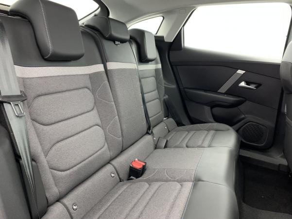 Vente en ligne Citroën C4 PureTech 130 EAT8 Plus au prix de 20 680 €