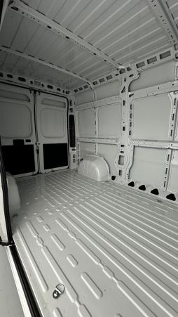 Vente en ligne Peugeot Boxer Fourgon Boxer II L2H2 3.5 2.2 BlueHDi 140ch au prix de 31 380 €