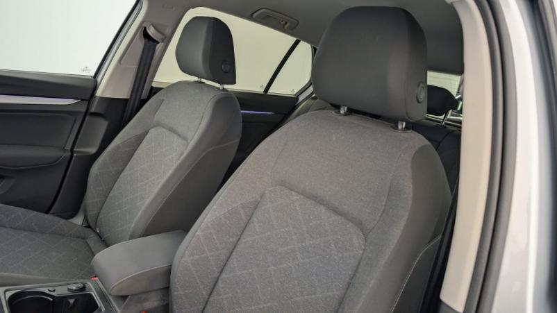 Vente en ligne Volkswagen Golf 1.5 TSI ACT OPF 130 BVM6 LIFE au prix de 22 320 €