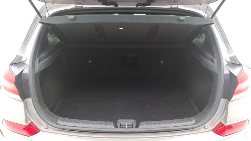 Vente en ligne Hyundai i30 5P 1.0 T-GDI 120ch Manuelle/6 Intuitive au prix de 15 030 €