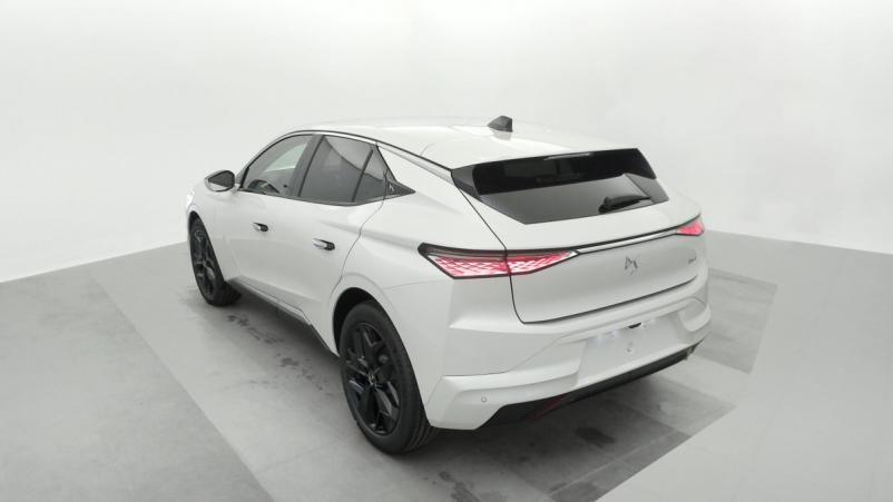 Vente en ligne Ds DS4 BlueHDi 130 EAT8 Pallas au prix de 30 360 €