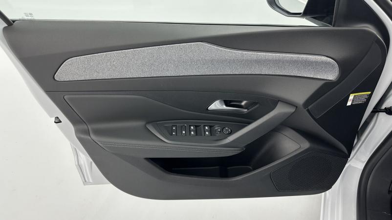 Vente en ligne Peugeot 308 308 III 1.5 BlueHDi 130ch Allure EAT8 au prix de 28 010 €