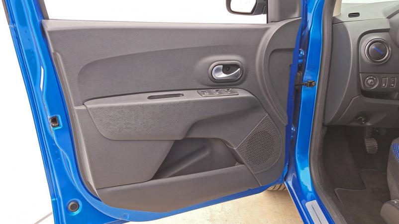 Vente en ligne Dacia Lodgy  1.5 Blue dCi 115ch Manuelle/6 15-ans celebration au prix de 16 040 €