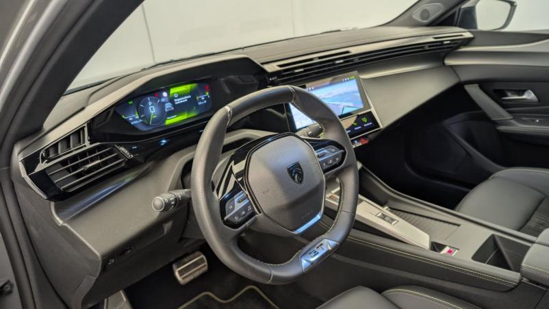 Vente en ligne Peugeot 408 PureTech 130 ch S S EAT8 GT au prix de 28 090 €