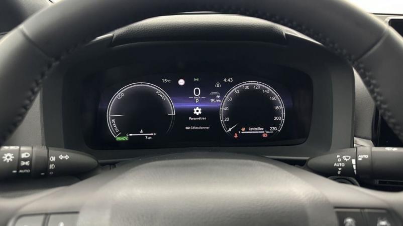 Vente en ligne Toyota C-HR C-hr II 1.8 Hybrid 140ch Design au prix de 32 530 €