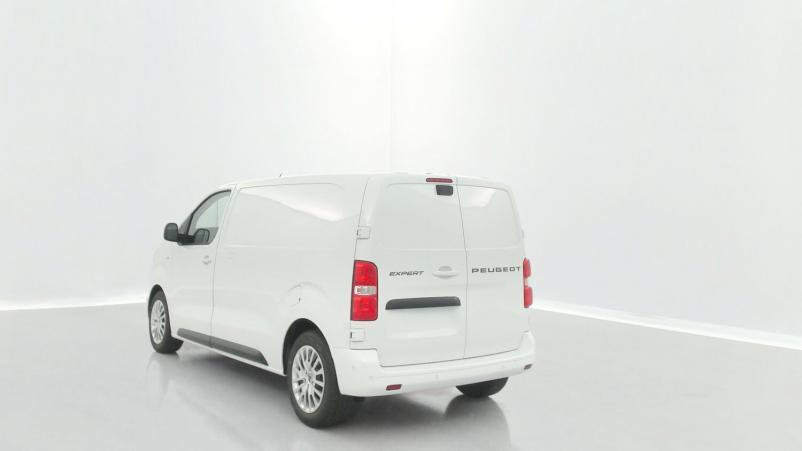 Vente en ligne Peugeot Expert Expert III M 2.0 BlueHDi 145ch EAT8 au prix de 31 380 €