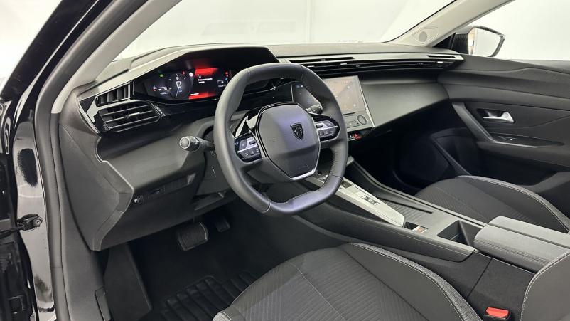 Vente en ligne Peugeot 308 308 1.2 Puretech 130ch Active Pack EAT8 au prix de 22 010 €