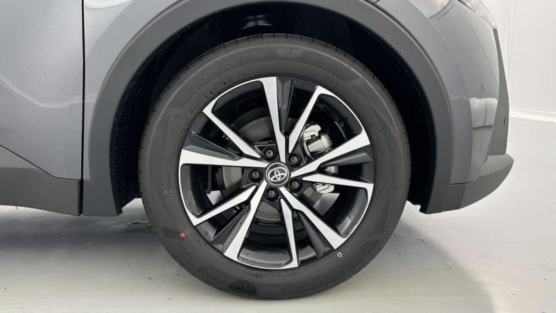 Vente en ligne Toyota C-HR C-hr II 1.8 Hybrid 140ch Design au prix de 32 530 €