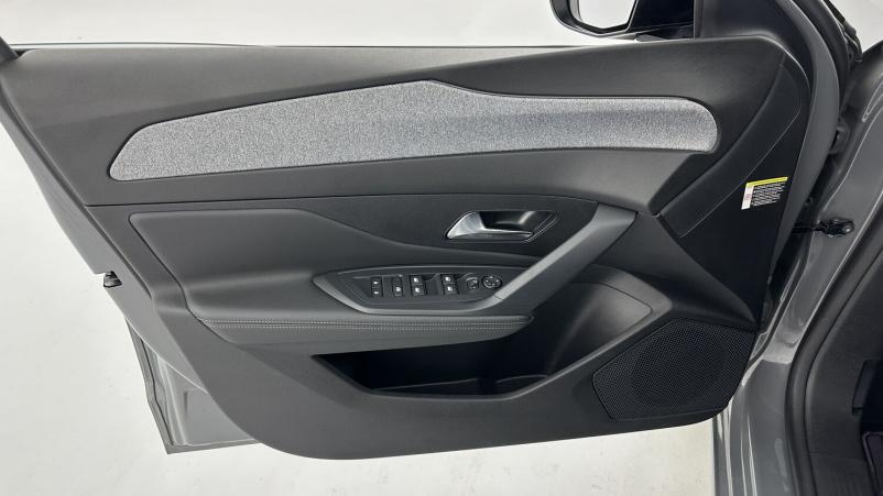 Vente en ligne Peugeot 308 308 1.2 PureTech 130ch Allure au prix de 22 400 €