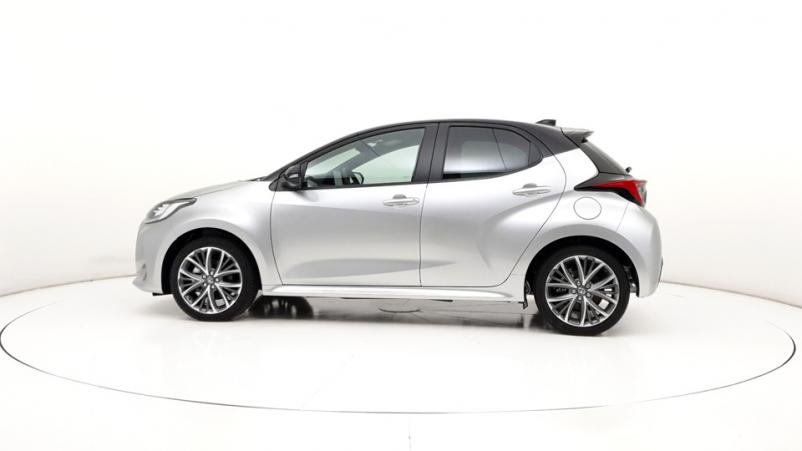 Vente en ligne Toyota Yaris 5P 1.5 Hybrid 116ch Automatique/ Design au prix de 26 190 €