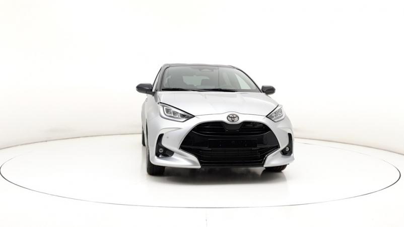 Vente en ligne Toyota Yaris 5P 1.5 Hybrid 116ch Automatique/ Design au prix de 26 190 €