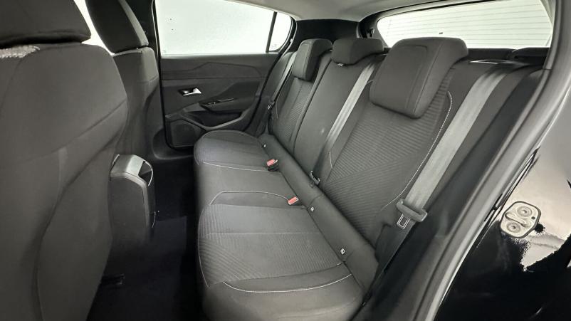 Vente en ligne Peugeot 308 308 1.2 Puretech 130ch Active Pack EAT8 au prix de 22 010 €