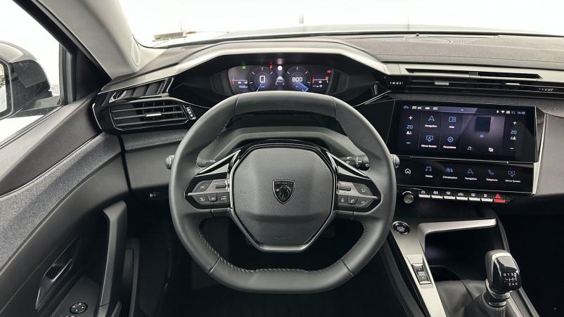 Vente en ligne Peugeot 308 308 1.2 PureTech 130ch Allure au prix de 22 400 €