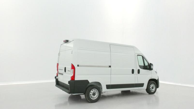 Vente en ligne Peugeot Boxer Fourgon Boxer II L2H2 3.5 2.2 BlueHDi 140ch au prix de 31 380 €