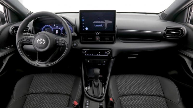 Vente en ligne Toyota Yaris 5P 1.5 Hybrid 116ch Automatique/ Design au prix de 26 190 €