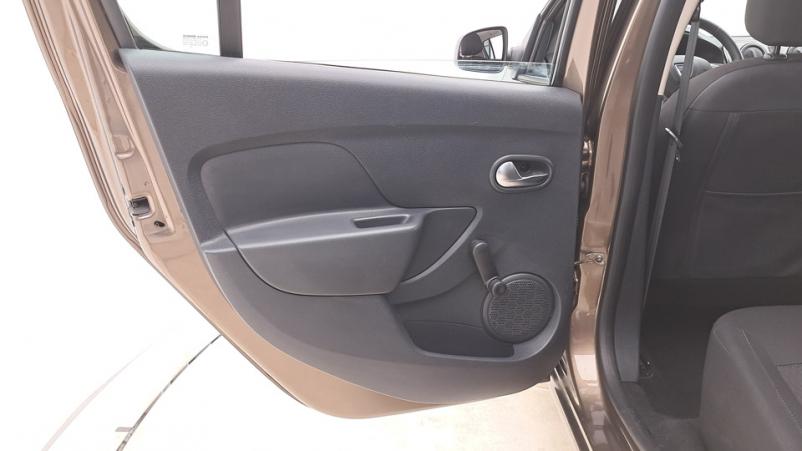 Vente en ligne Dacia Sandero 3  1.0 Sce 75ch Manuelle/5 Laureate au prix de 10 460 €