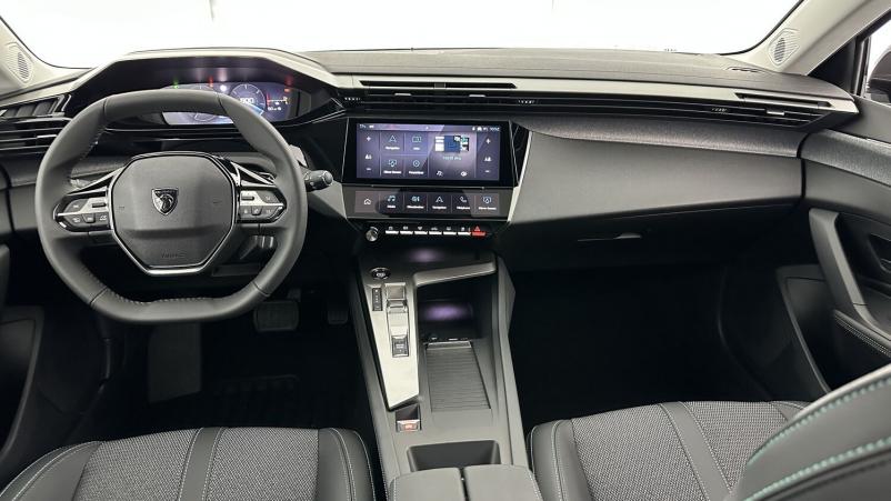 Vente en ligne Peugeot 308 308 III 1.5 BlueHDi 130ch Allure EAT8 au prix de 28 010 €
