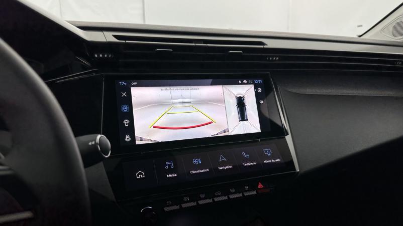 Vente en ligne Peugeot 308 308 III 1.5 BlueHDi 130ch Allure EAT8 au prix de 28 010 €
