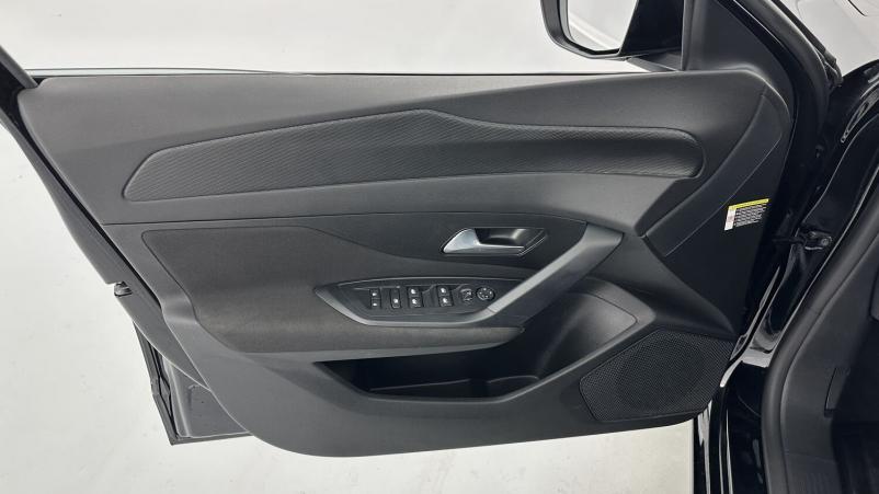 Vente en ligne Peugeot 308 308 1.2 Puretech 130ch Active Pack EAT8 au prix de 22 010 €