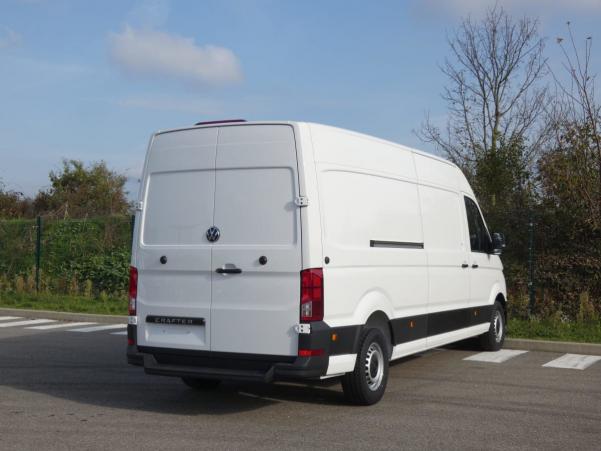 Vente en ligne Volkswagen Crafter 35 L4H3 2.0 TDI 140 CH BUSINESS au prix de 43 030 €