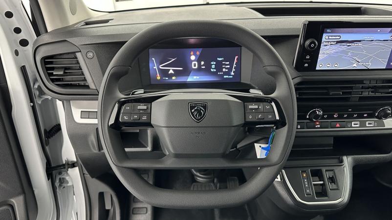 Vente en ligne Peugeot Expert Expert III M 2.0 BlueHDi 145ch EAT8 au prix de 31 380 €