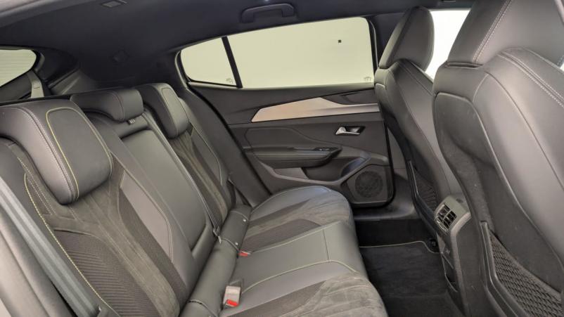 Vente en ligne Peugeot 408 PureTech 130 ch S S EAT8 GT au prix de 28 090 €