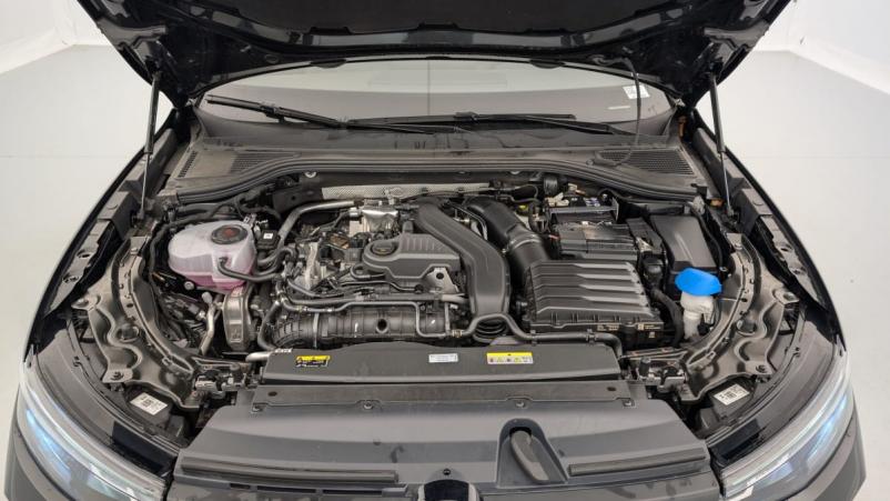 Vente en ligne Volkswagen Passat SW 1.5 ETSI OPF 150 DSG7 LIFE PLUS au prix de 34 680 €