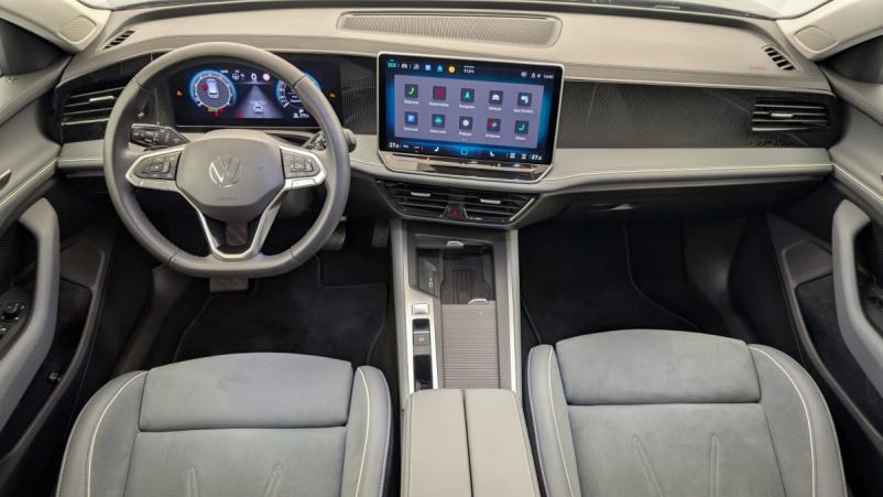 Vente en ligne Volkswagen Passat SW 1.5 ETSI OPF 150 DSG7 LIFE PLUS au prix de 34 680 €