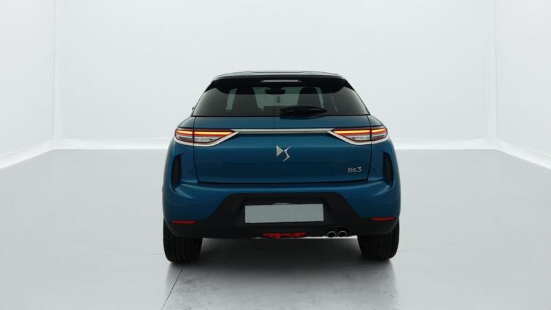 Vente en ligne Ds Ds3 Crossback PURETECH 130 EAT8 RIVOLI au prix de 20 880 €