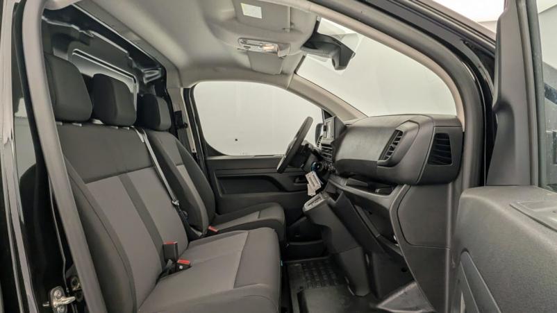 Vente en ligne Opel Vivaro TAILLE M BLUEHDI 145 S S EAT8 au prix de 28 810 €