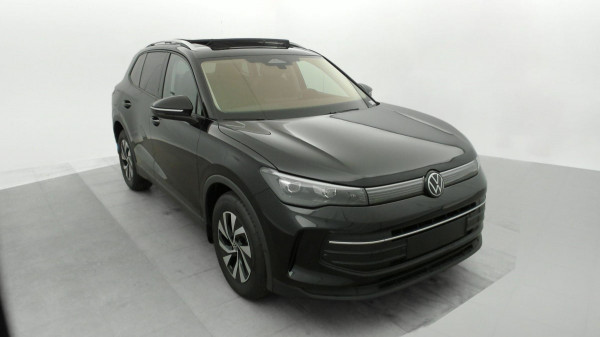 Vente en ligne Volkswagen Tiguan 1.5 eTSI 150CV DSG7 LIFE PLUS de 2025 au prix de 40 660€
