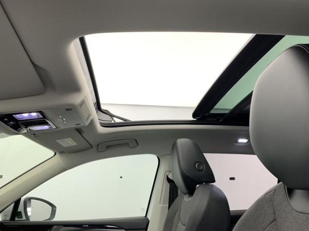 Vente en ligne Volkswagen Tiguan 1.5 eTSI 150CV DSG7 LIFE PLUS au prix de 40 660 €