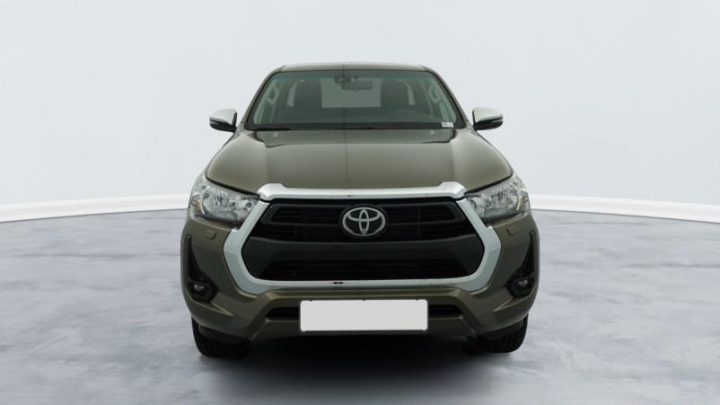 Vente en ligne Toyota Hilux HILUX X-TRA CAB 4WD 2.8L 204 D-4D BVA LEGENDE au prix de 49 820 €